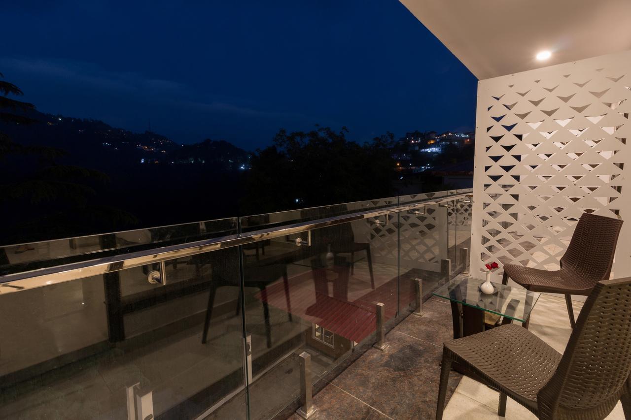 Hotel Seven Oaks Dehradun Extérieur photo